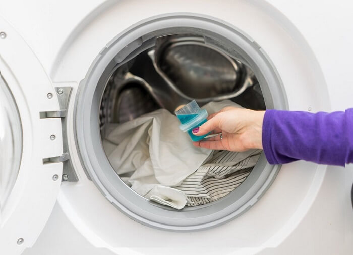 What Happens If You Wash Clothes Without Detergent